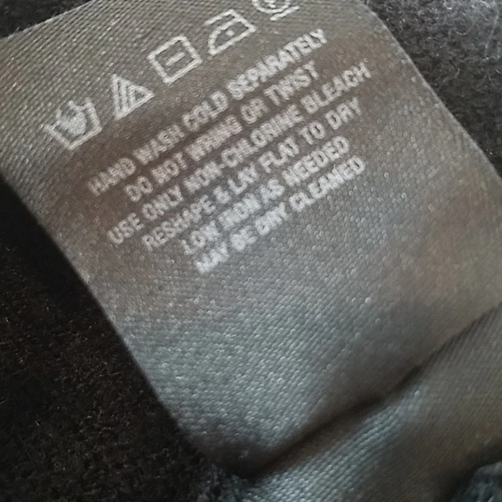 Anthropolgie Black V Neck Sweater sz L - Picture 11 of 16